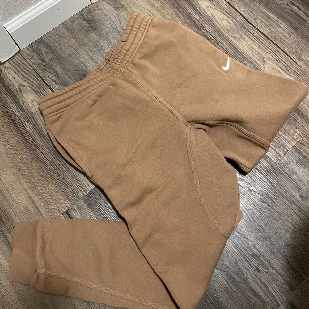 Men’s Nike Sweatpants | S | Brown